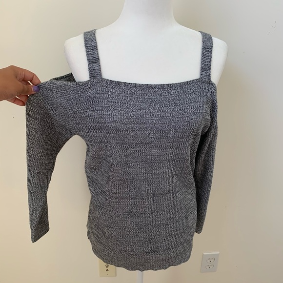 Two One Two Cold Shoulder Gray Knot Sweater - Picture 3 of 8